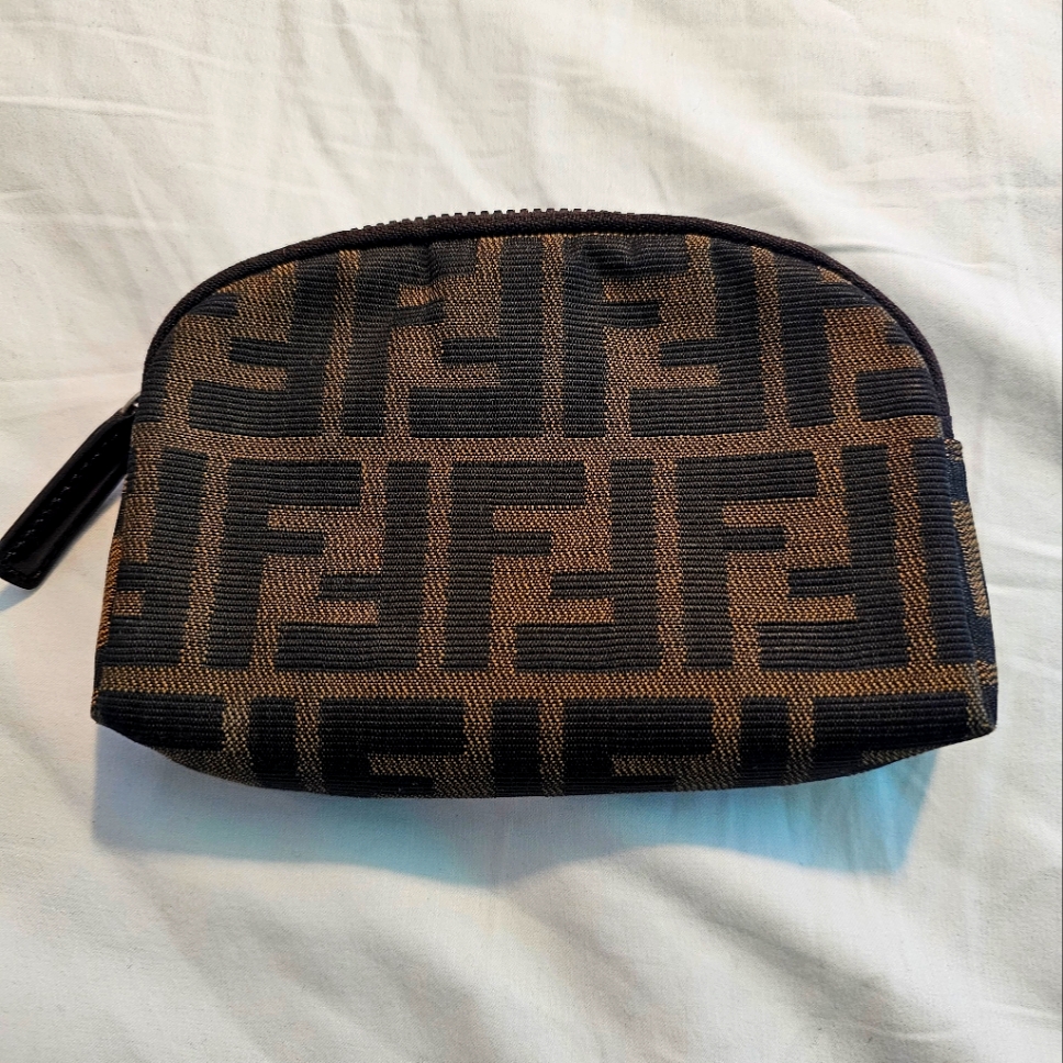 Fendilogo Coin Pouch